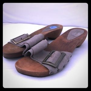 Danita, dr schools style slides sz 6.5 never worn